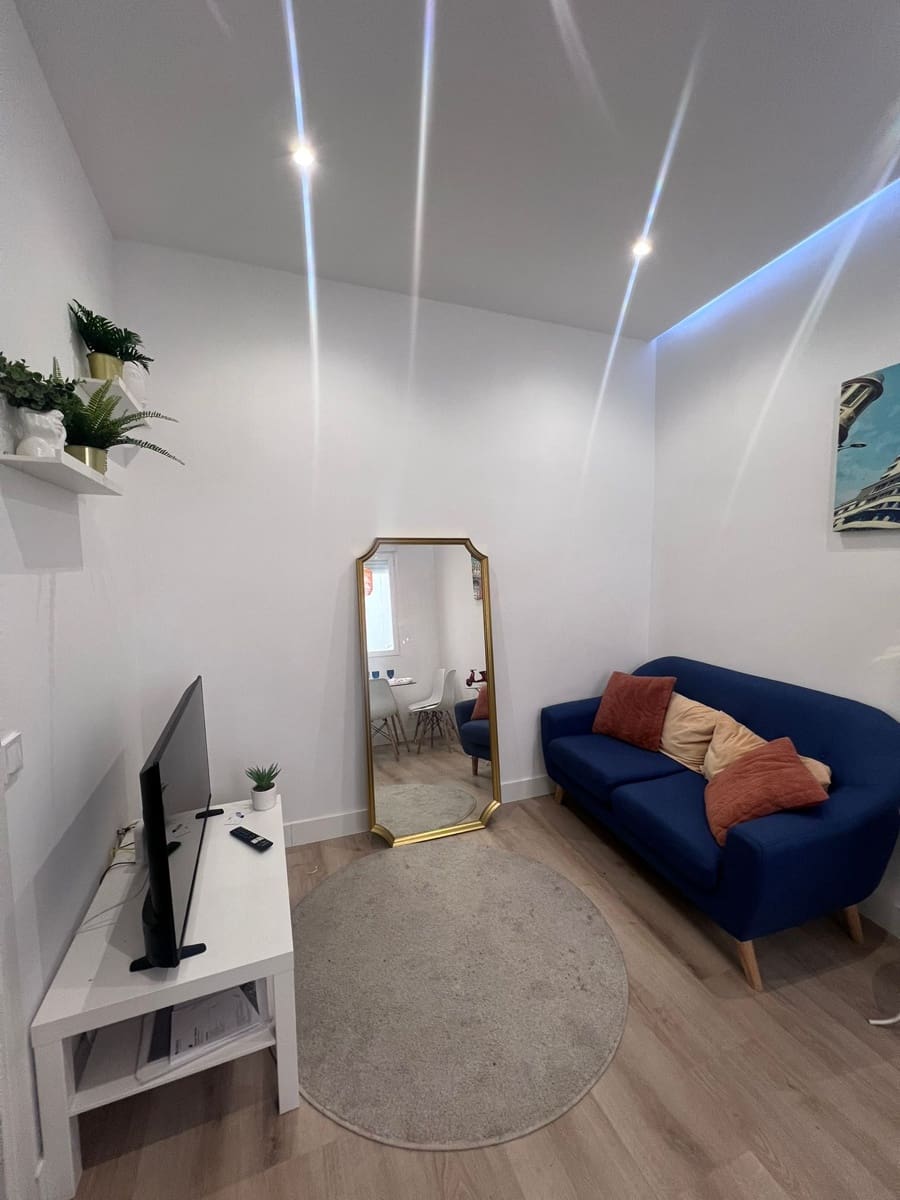 2 sypialnia Mieszkanie do wynajęcia w Miasto Madryt - 1 600 € (Ref: 9842705)