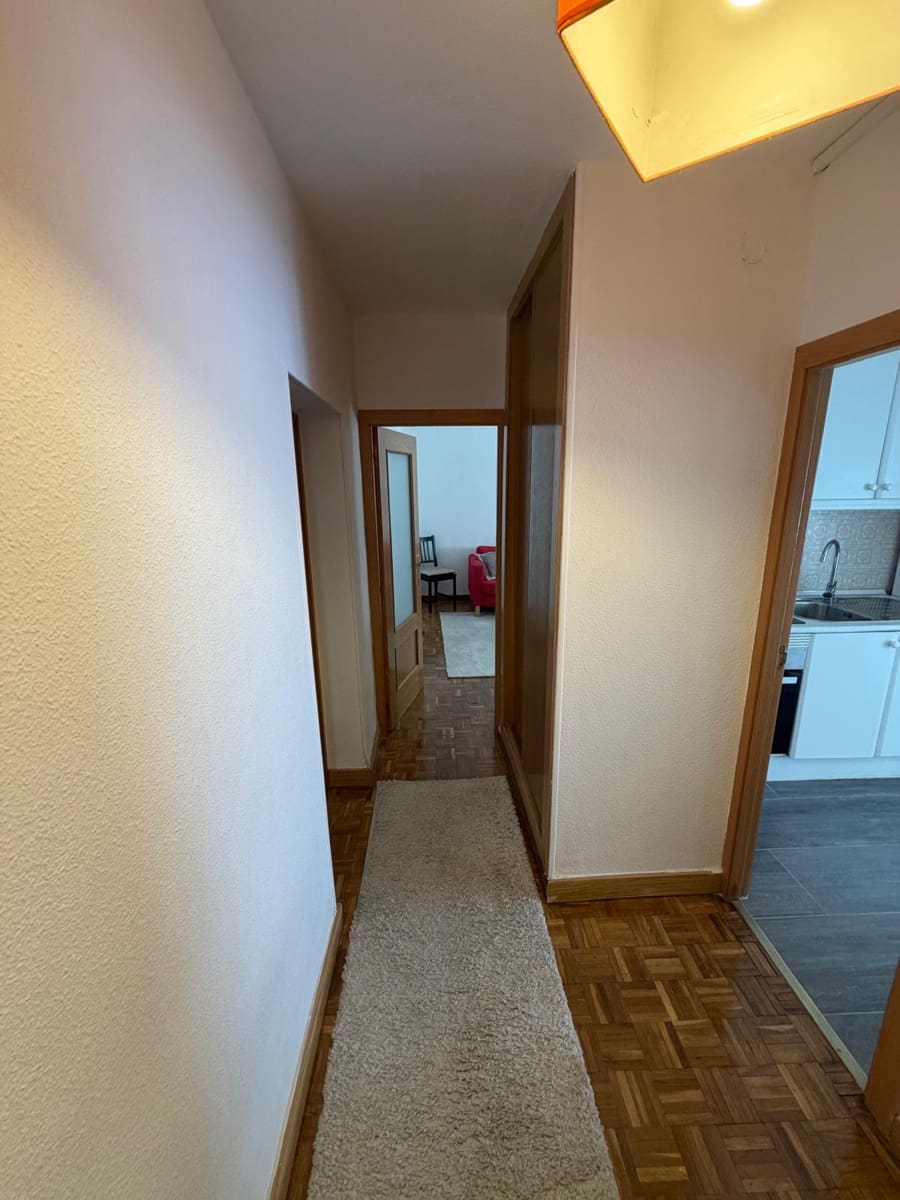 Piso de 2 habitaciones en Madrid ciudad en alquiler - 1.250 € (Ref: 9842706)