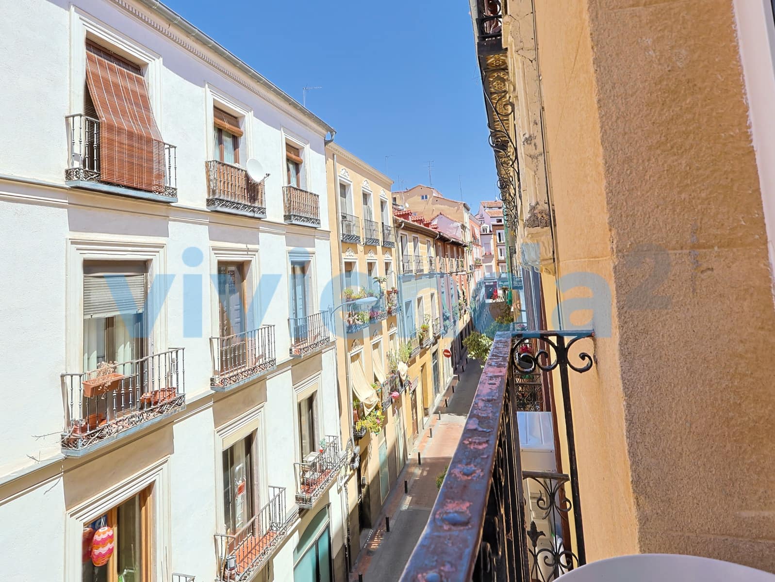 5 bedroom Flat for sale in Madrid city - € 849,960 (Ref: 9845215)
