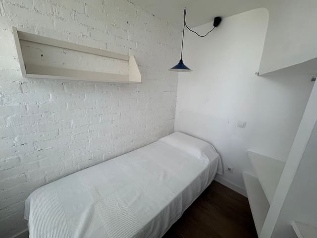 2 soveværelse Lejlighed til leje i Berruguete, Madrid by - € 975 (Ref: 9849168)