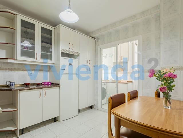 3 sypialnia Mieszkanie na sprzedaż w Rosas, Miasto Madryt - 479 000 € (Ref: 9857562)