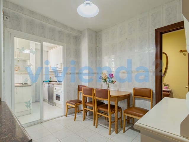 3 sypialnia Mieszkanie na sprzedaż w Rosas, Miasto Madryt - 479 000 € (Ref: 9857562)