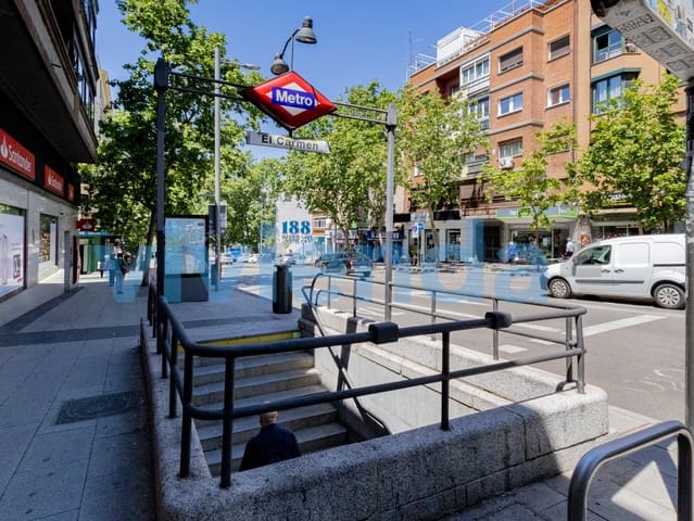 1 bedroom Flat for sale in Ventas, Madrid city - € 385,000 (Ref: 9857563)