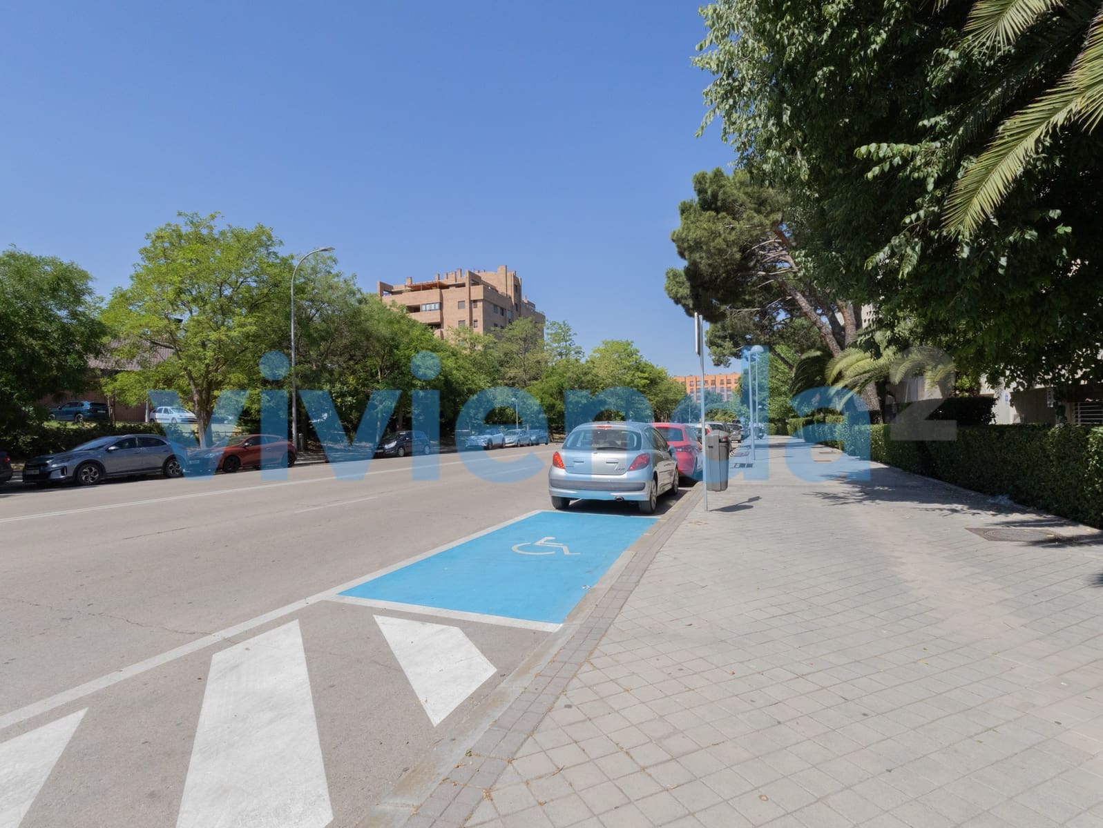 4 bedroom Flat for sale in Madrid city with garage - € 556,000 (Ref: 9866737)