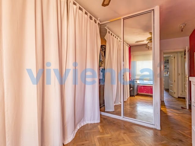 3 slaapkamer Flat te koop in Costillares, Madrid stad met zwembad garage - € 834.000 (Ref: 9869932)