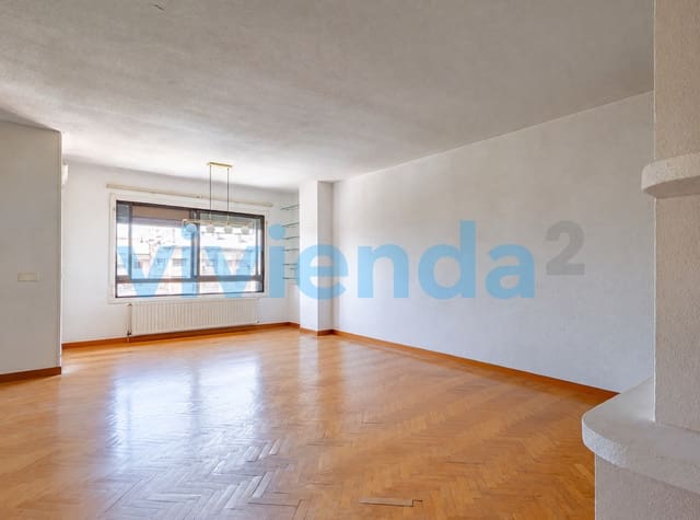 3 Zimmer Wohnung zu verkaufen in Costillares, Madrid Stadt mit Pool Garage - 760.000 € (Ref: 9869932)