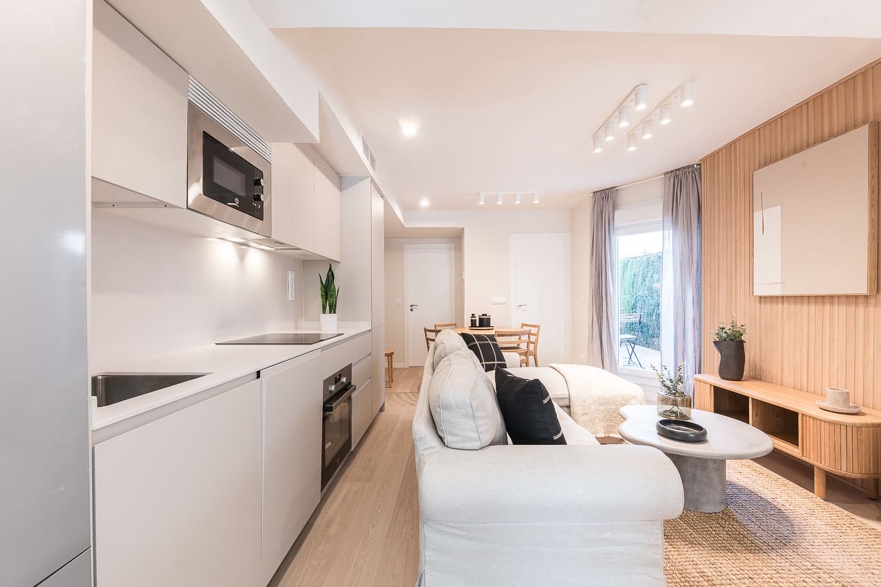 3 soverom Leilighet til leie i Madrid by - € 1 745 (Ref: 9878182)