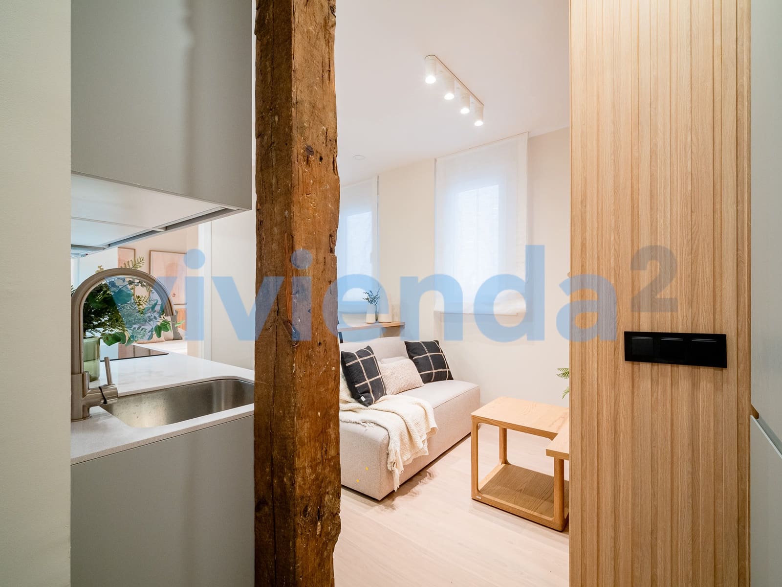 2 slaapkamer Flat te huur in Madrid stad - € 1.645 (Ref: 9878185)