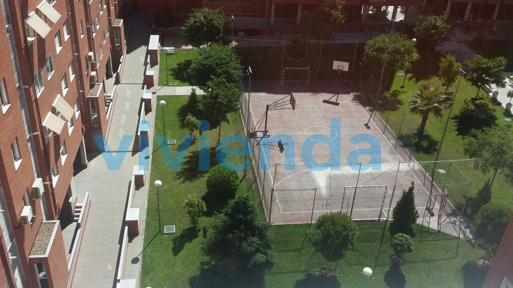 3 slaapkamer Flat te koop in Madrid stad met zwembad garage - € 440.500 (Ref: 9891861)