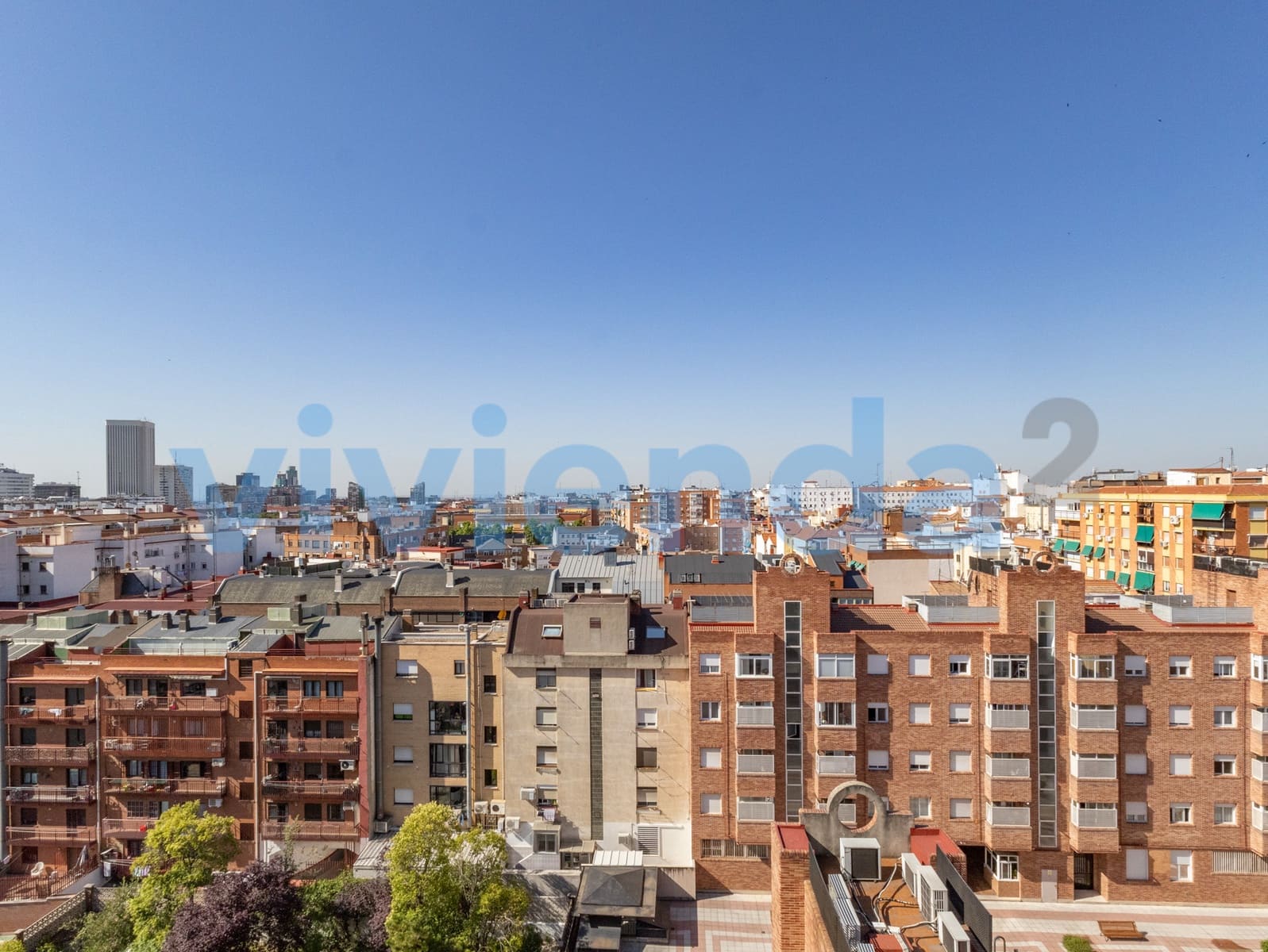 2 soveværelse Penthouse til salg i Madrid by med garage - € 829.000 (Ref: 9896422)