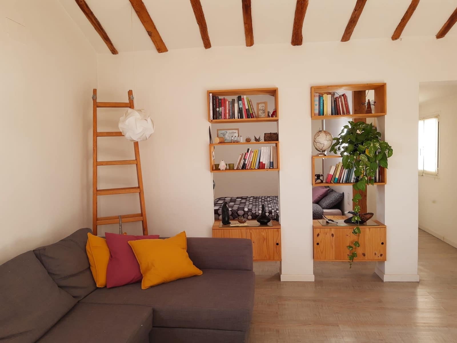 1 slaapkamer Flat te huur in Madrid stad - € 1.200 (Ref: 9896425)