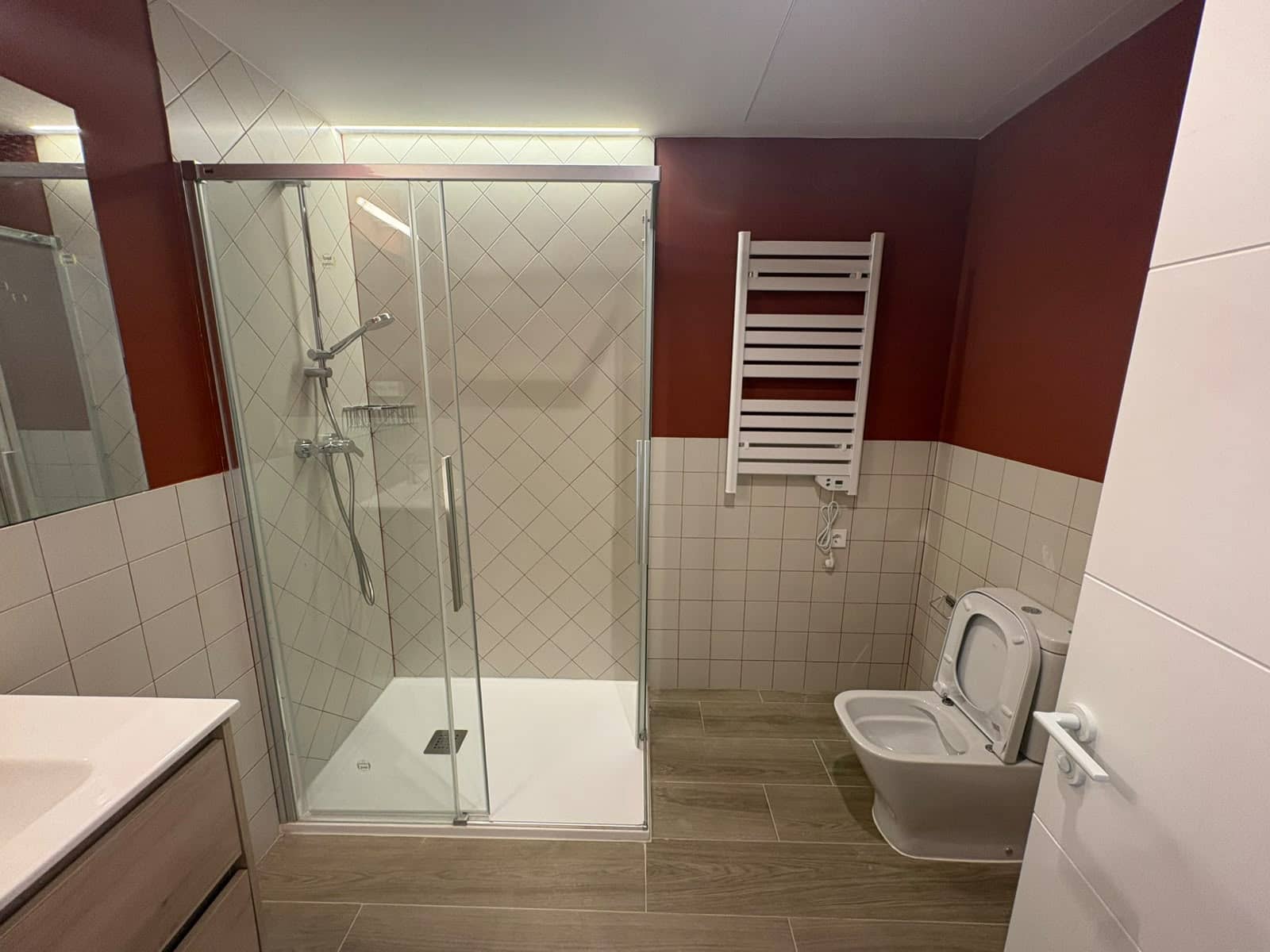 Asunto vuokrattavana paikassa Madrid kaupunki - 1 150 € (Ref: 9904053)