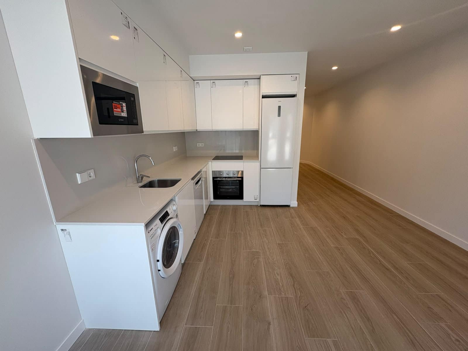 Asunto vuokrattavana paikassa Madrid kaupunki - 1 150 € (Ref: 9904053)