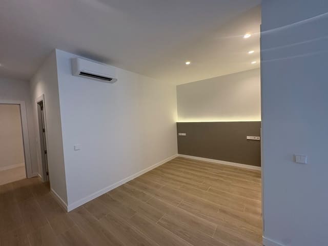 Asunto vuokrattavana paikassa Almendrales, Madrid kaupunki - 1 100 € (Ref: 9904054)