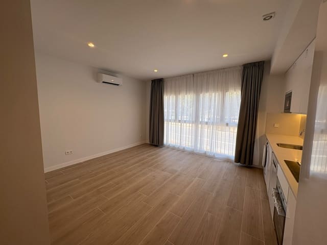 Mieszkanie do wynajęcia w Almendrales, Miasto Madryt - 1 100 € (Ref: 9904055)