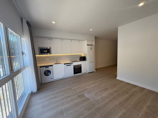 Mieszkanie do wynajęcia w Almendrales, Miasto Madryt - 1 100 € (Ref: 9904055)