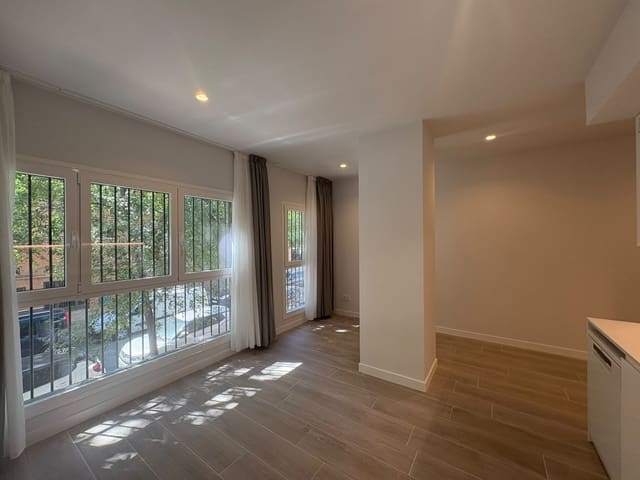 Asunto vuokrattavana paikassa Almendrales, Madrid kaupunki - 1 000 € (Ref: 9904056)