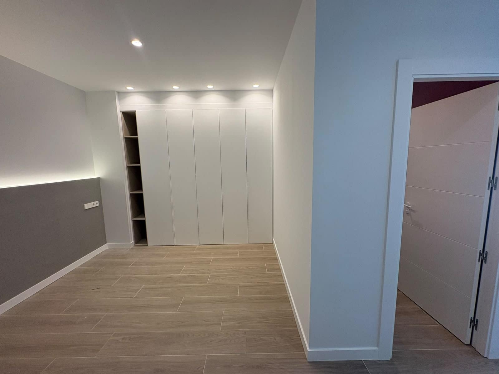 Asunto vuokrattavana paikassa Madrid kaupunki - 1 000 € (Ref: 9904057)