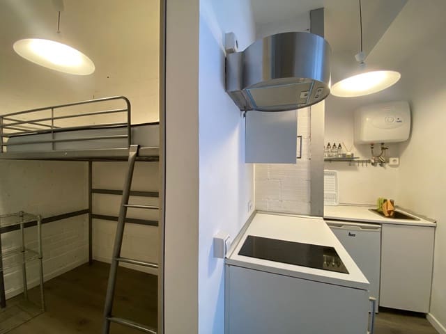 2 makuuhuone Asunto vuokrattavana paikassa Berruguete, Madrid kaupunki - 1 200 € (Ref: 9906971)