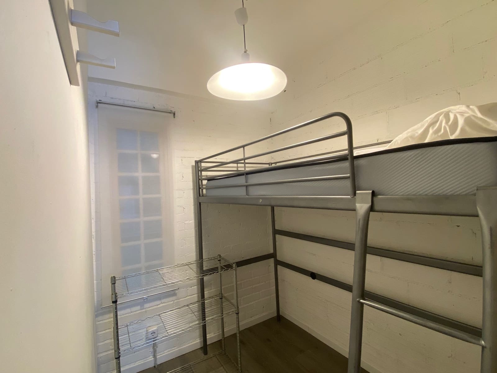 2 soveværelse Lejlighed til leje i Madrid by - € 1.200 (Ref: 9906971)
