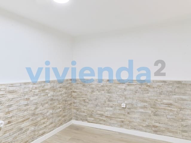 1 sovrum Lägenhet till salu i San Diego, Madrid stad - 259 000 € (Ref: 9910374)