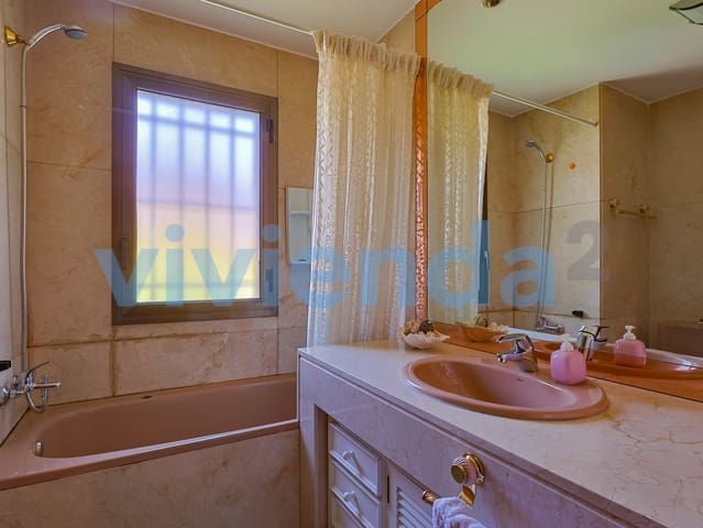 4 chambre Appartement à vendre à San Juan Bautista, Madrid ville avec piscine garage - 1 295 000 € (Ref: 9910375)
