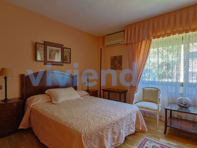 4 chambre Appartement à vendre à San Juan Bautista, Madrid ville avec piscine garage - 1 295 000 € (Ref: 9910375)