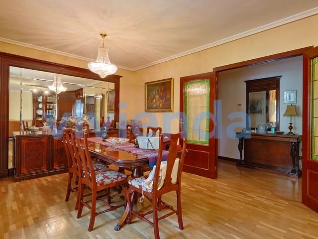 4 chambre Appartement à vendre à San Juan Bautista, Madrid ville avec piscine garage - 1 295 000 € (Ref: 9910375)