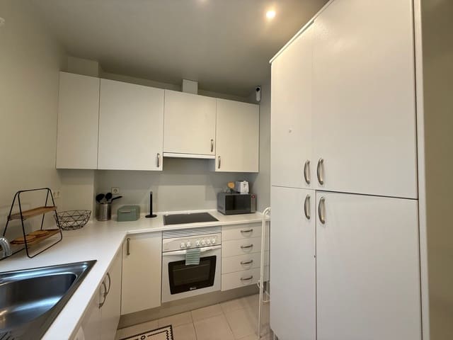 Appartement de 1 chambre à louer à Goya, Madrid ville - 1 990 € (Ref: 9910376)