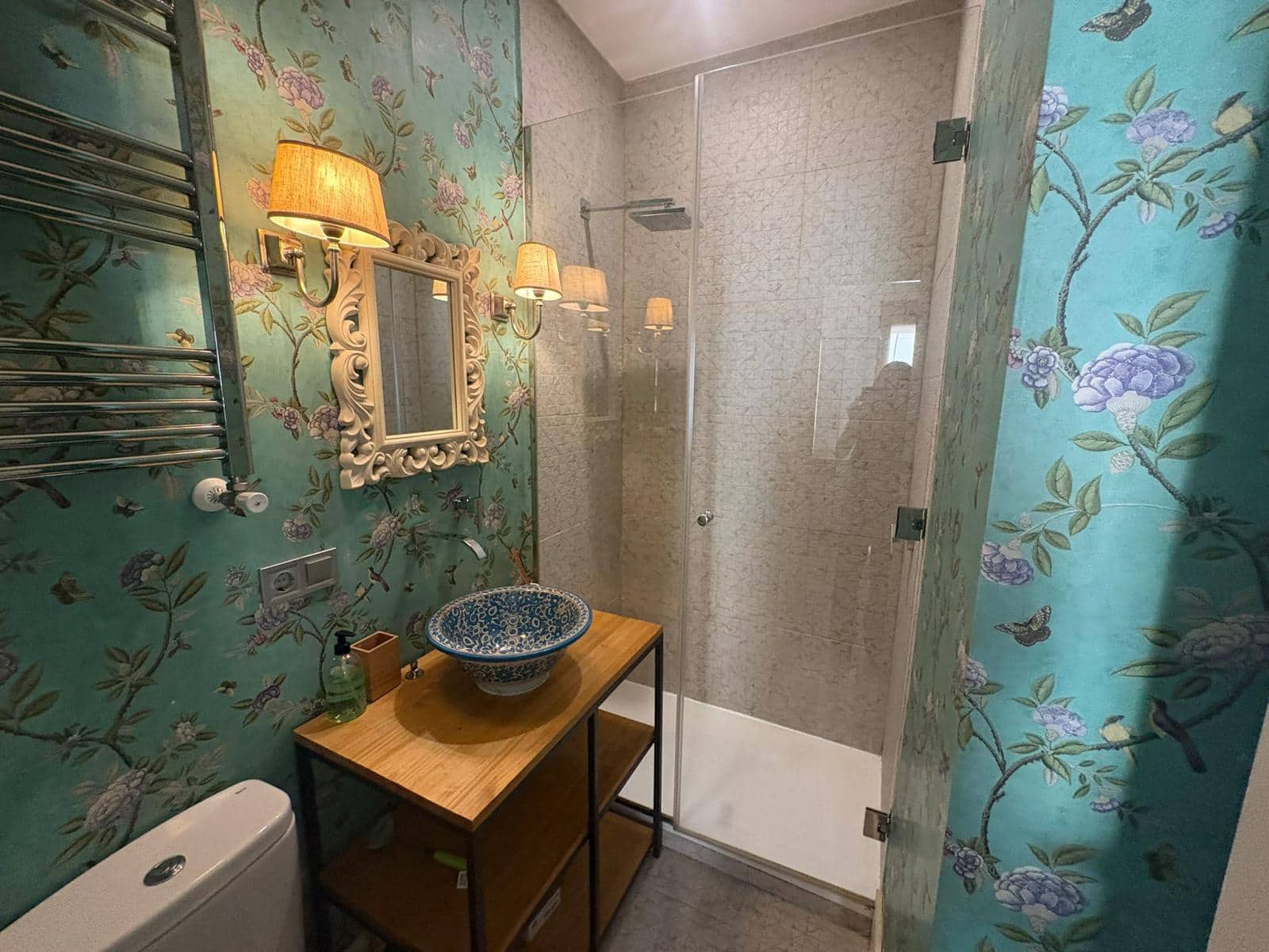 Piso de 2 habitaciones en Madrid ciudad en alquiler - 2.200 € (Ref: 9912725)