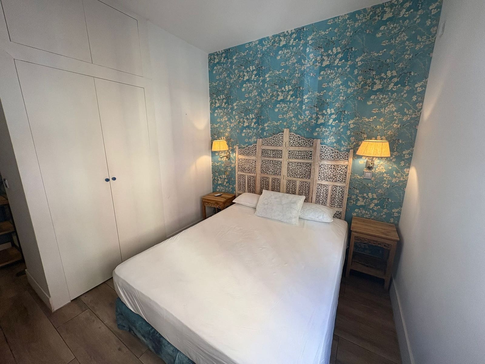 Piso de 2 habitaciones en Madrid ciudad en alquiler - 2.200 € (Ref: 9912725)