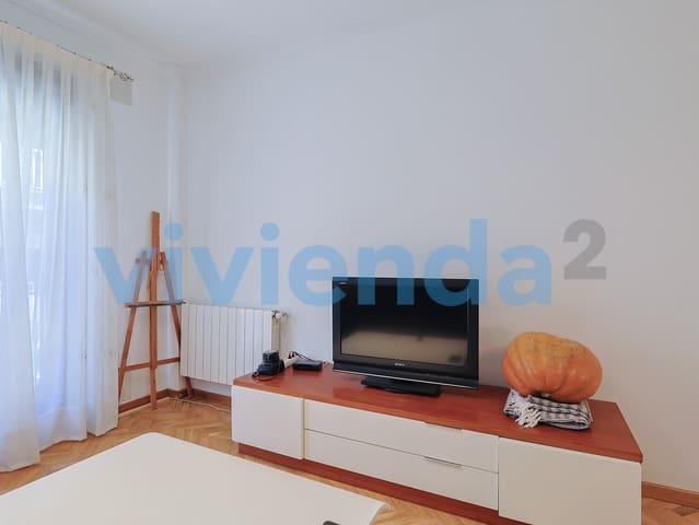 2 slaapkamer Flat te koop in Universidad, Madrid stad - € 676.500 (Ref: 9915369)