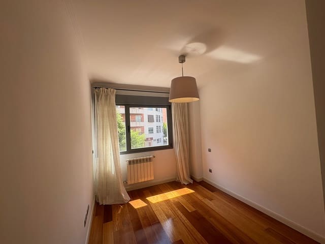 2 Zimmer Wohnung zu vermieten in Legazpi, Madrid Stadt mit Pool Garage - 1.690 € (Ref: 9915371)