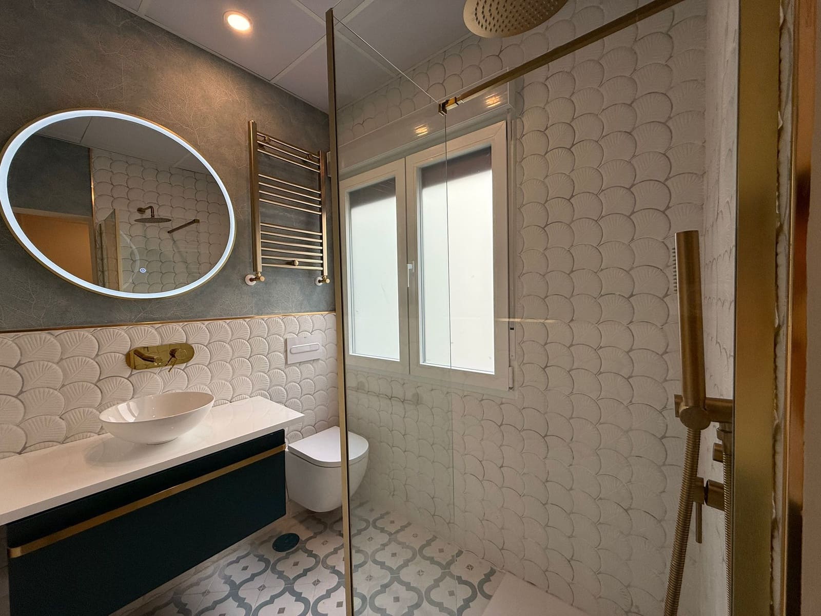 Appartement de 2 chambres à louer à Madrid ville - 4 000 € (Ref: 9920050)