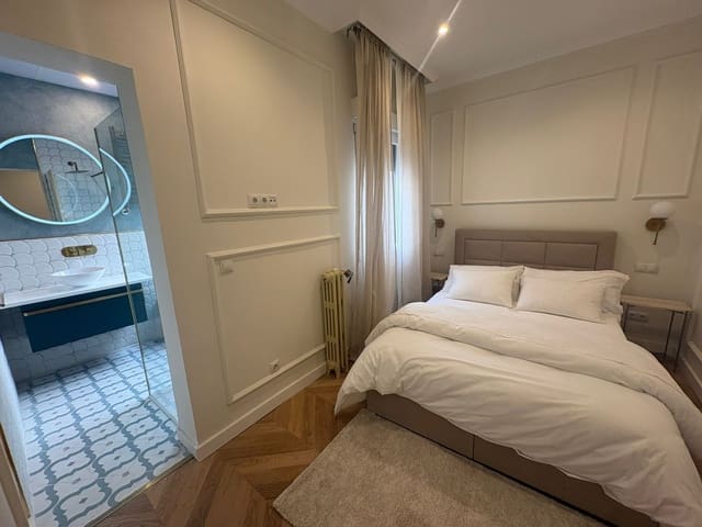 Appartement de 2 chambres à louer à Goya, Madrid ville - 4 000 € (Ref: 9920050)