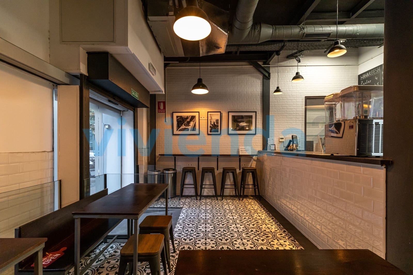 2 bedroom Business for rent in Madrid city - € 3,500 (Ref: 9920051)