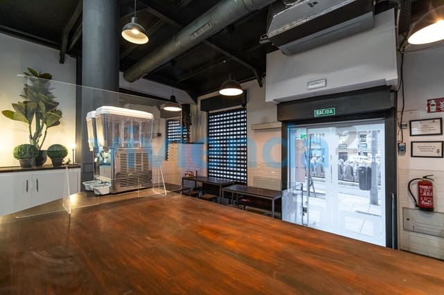 2 bedroom Business for rent in Castellana, Madrid city - € 3,500 (Ref: 9920051)