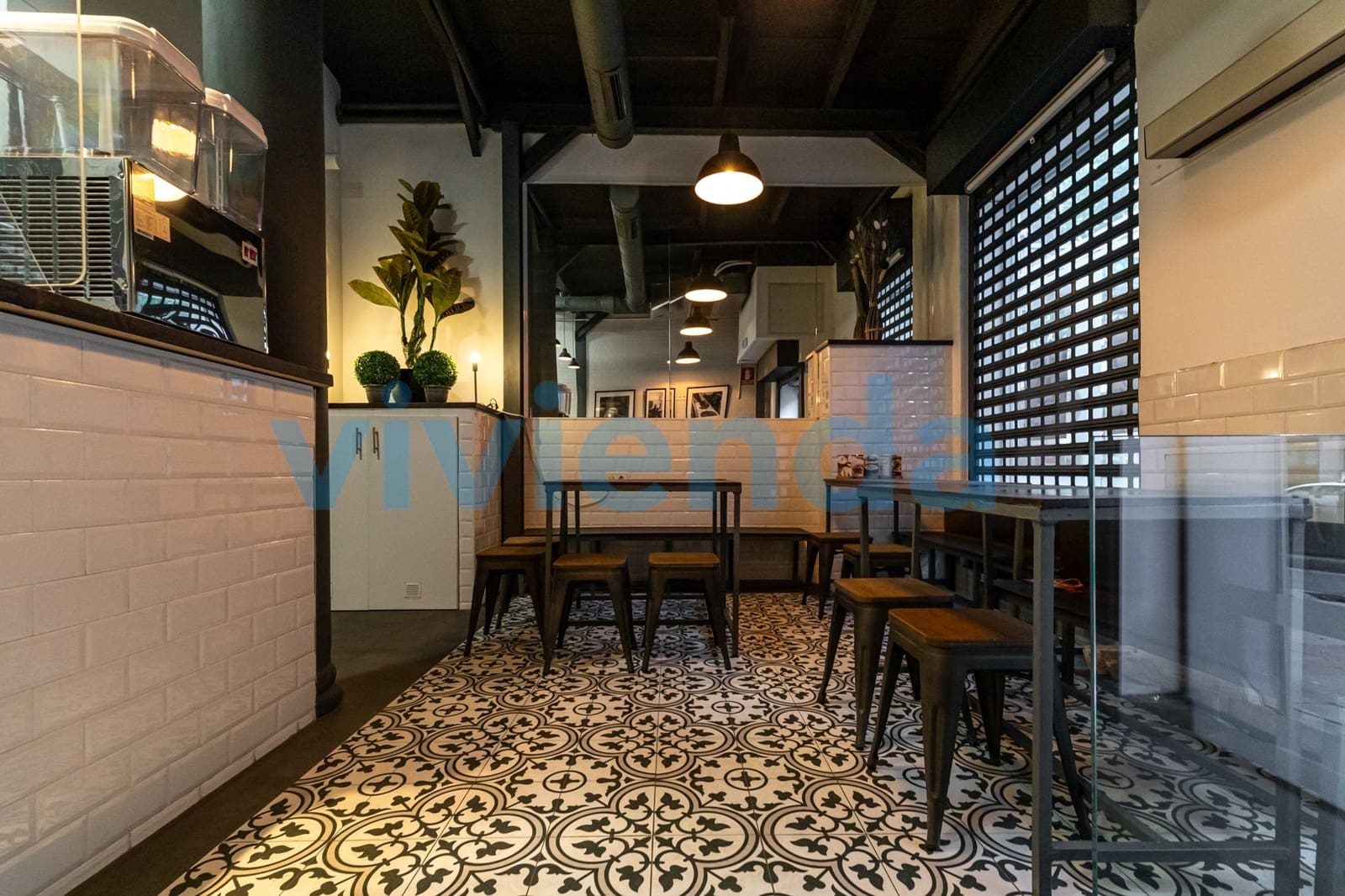 2 bedroom Business for rent in Madrid city - € 3,500 (Ref: 9920051)
