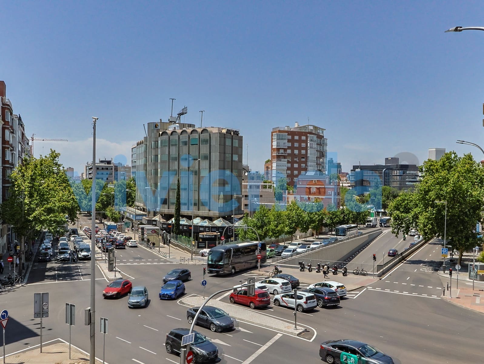 3 sovrum Lägenhet att hyra i Madrid stad - 3 150 € (Ref: 9920052)