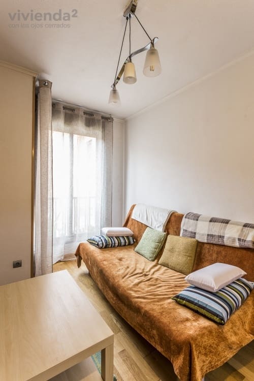 1 Zimmer Wohnung zu vermieten in Madrid Stadt mit Pool Garage - 950 € (Ref: 9920054)