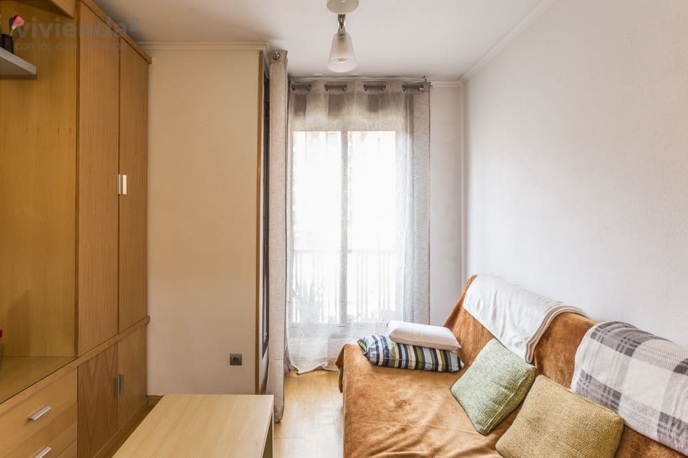 1 Zimmer Wohnung zu vermieten in Madrid Stadt mit Pool Garage - 950 € (Ref: 9920054)
