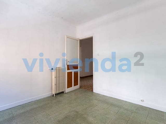 4 makuuhuone Yritys myytävänä paikassa Quintana, Madrid kaupunki - 739 000 € (Ref: 9926978)