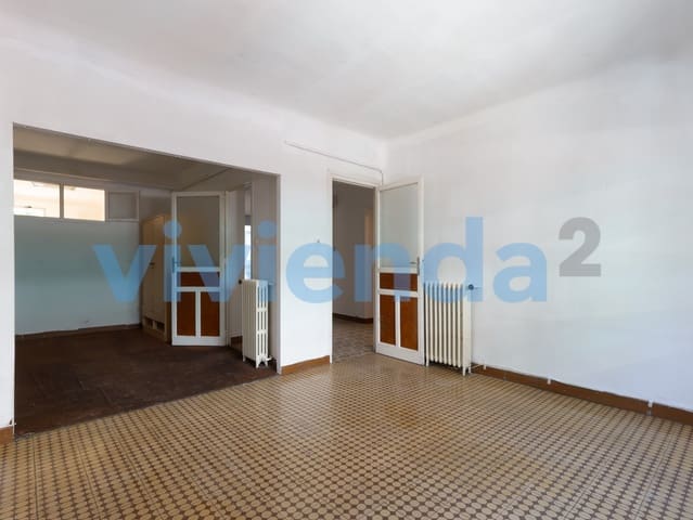 4 makuuhuone Yritys myytävänä paikassa Quintana, Madrid kaupunki - 739 000 € (Ref: 9926978)