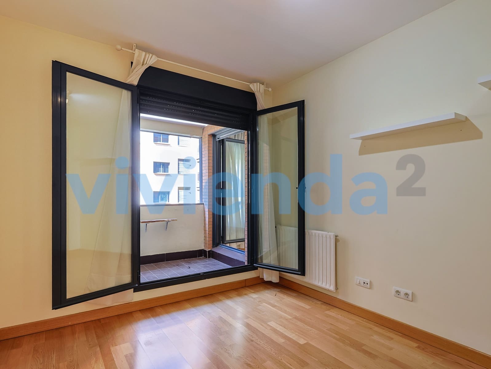 1 makuuhuone Asunto myytävänä paikassa Madrid kaupunki mukana uima-altaan 
autotalli - 352 000 € (Ref: 9926980)