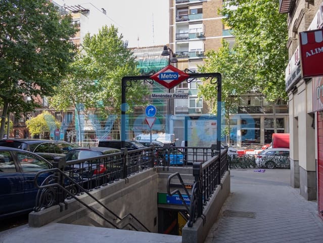 2 chambre Appartement à vendre à Pacífico, Madrid ville - 891 000 € (Ref: 9926982)