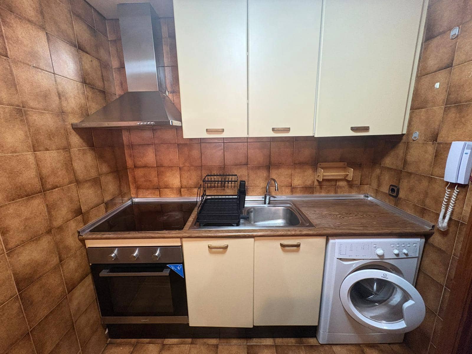 1 bedroom Flat for rent in Madrid city - € 1,350 (Ref: 9926984)