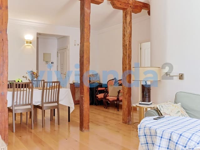 Piso de 2 habitaciones en Palacio, Madrid ciudad en alquiler - 2.200 € (Ref: 9928956)