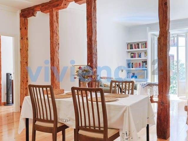 Piso de 2 habitaciones en Palacio, Madrid ciudad en alquiler - 2.200 € (Ref: 9928956)