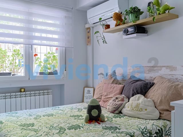 3 soveværelse Lejlighed til salg i Opañel, Madrid by - € 366.000 (Ref: 9930368)