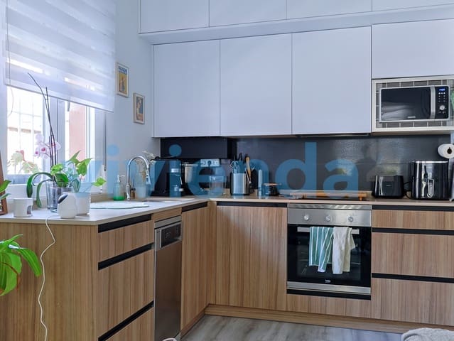 3 soveværelse Lejlighed til salg i Opañel, Madrid by - € 366.000 (Ref: 9930368)